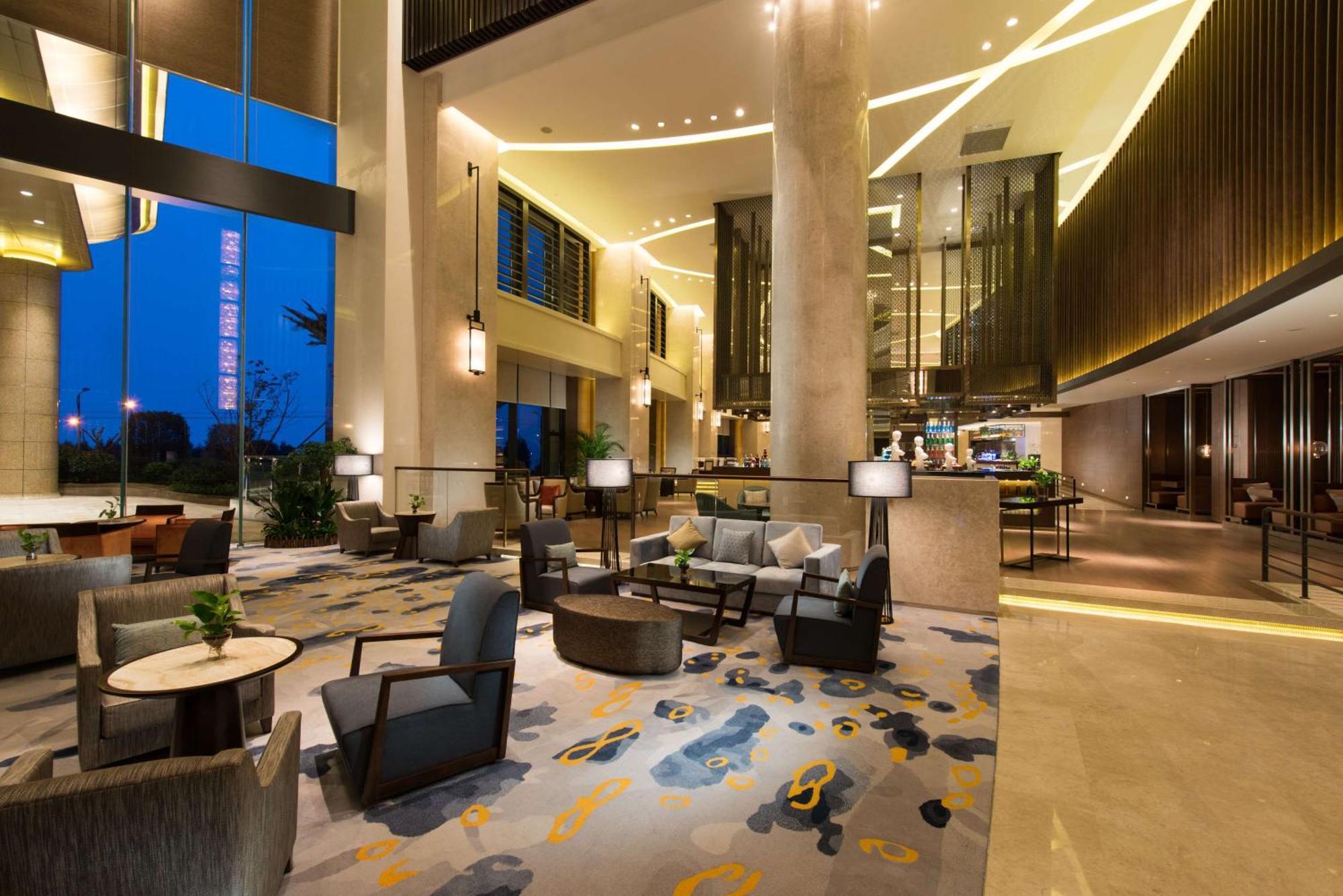 Hilton Чоушан Екстериор снимка