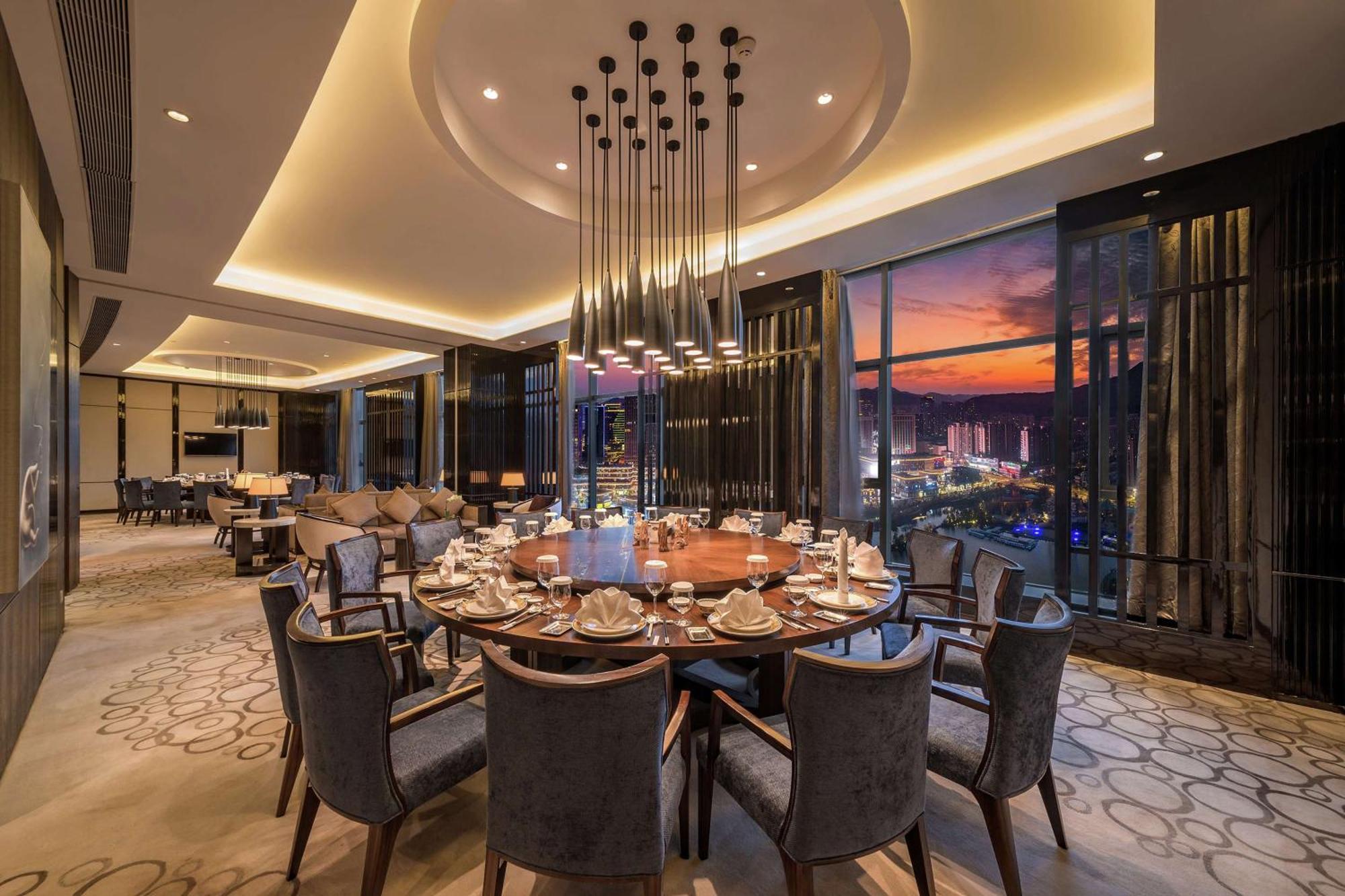 Hilton Чоушан Екстериор снимка